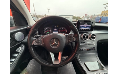 Mercedes-Benz GLC 220 AMG* Панорама* Подгрев* Камера - автомобили, коли, обяви за нови и употребявани 13