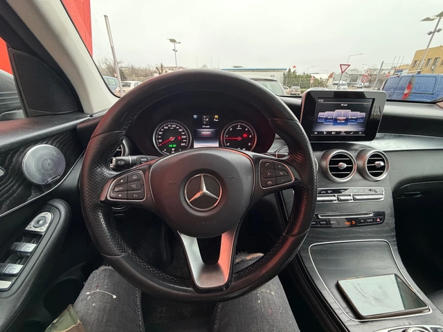 Mercedes-Benz GLC 220 AMG* Панорама* Подгрев* Камера - автомобили, коли, обяви за нови и употребявани 13