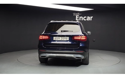 mercedes-benz-glc-220 - 2
