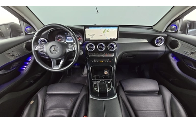 mercedes-benz-glc-220 - 4