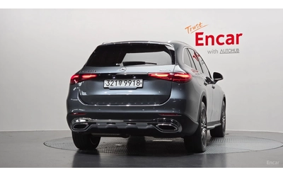mercedes-benz-glc-220 - 3