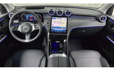 mercedes-benz-glc-220 - 4