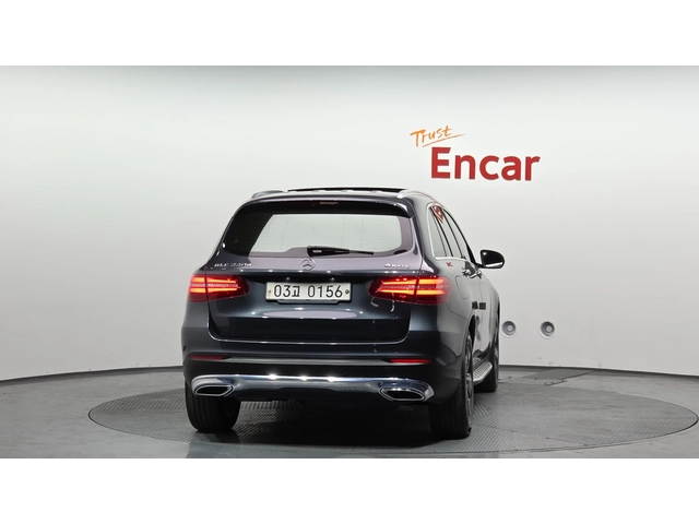 Mercedes-Benz GLC 220 d 4MATIC Premium - автомобили, коли, обяви за нови и употребявани 3
