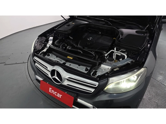Mercedes-Benz GLC 220 d 4MATIC Premium - автомобили, коли, обяви за нови и употребявани 5