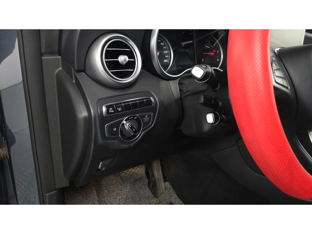 Mercedes-Benz GLC 220 d 4MATIC Premium - автомобили, коли, обяви за нови и употребявани 9