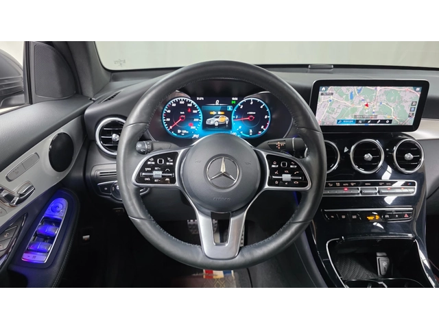 Mercedes-Benz GLC 220 d 4MATIC Coupe - автомобили, коли, обяви за нови и употребявани 11