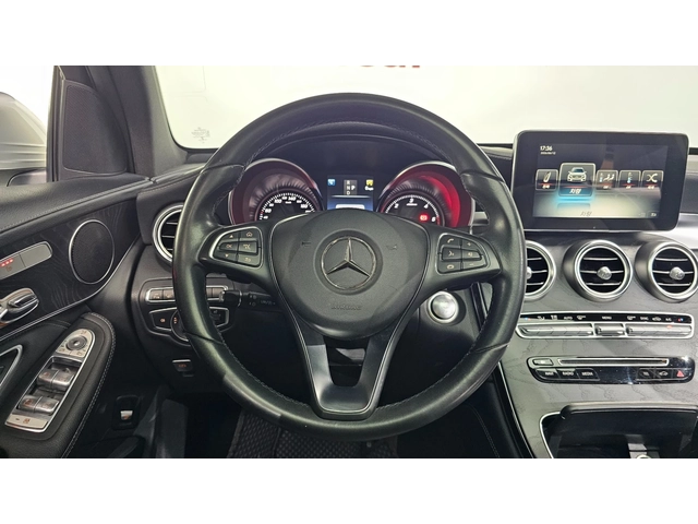 Mercedes-Benz GLC 220 4MATIC Premium | Панорама | HUD | Памет | Подгрев - автомобили, коли, обяви за нови и употребявани 11
