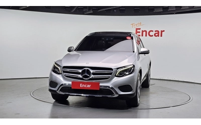 mercedes-benz-glc-220 - 2