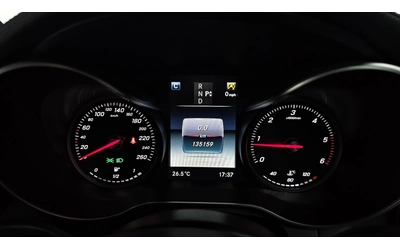 Mercedes-Benz GLC 220 4MATIC Premium | Панорама | HUD | Памет | Подгрев - автомобили, коли, обяви за нови и употребявани 7