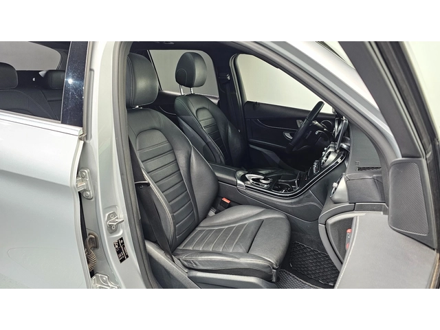 Mercedes-Benz GLC 220 4MATIC Premium | Панорама | HUD | Памет | Подгрев - автомобили, коли, обяви за нови и употребявани 9
