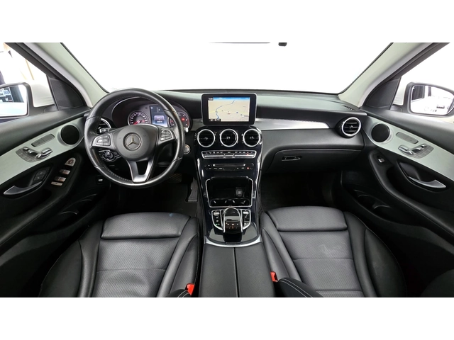 Mercedes-Benz GLC 220 GLC220d 4MATIC | Панорама | Навигация | Камера - автомобили, коли, обяви за нови и употребявани 5