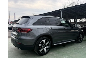mercedes-benz-glc-220 - 3