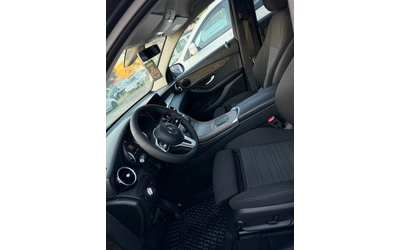 mercedes-benz-glc-220 - 5