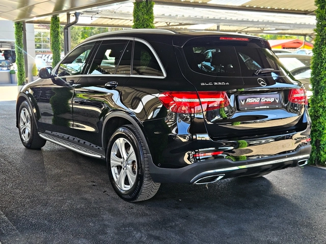 Mercedes-Benz GLC 220 AMG/4MAT/9G/GERMANY/CAMERA/KEYLESS GO/ЕЛ БАГАЖ/LIZ - автомобили, коли, обяви за нови и употребявани 6