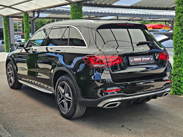 Mercedes-Benz GLC 220 AMG/4M/GERMANY/DIGITAL/CAMERA/BURMESTER/AUTO H/LIZ - автомобили, коли, обяви за нови и употребявани 6