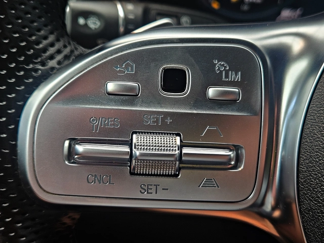 Mercedes-Benz GLC 220 AMG/FACE/DIGIATL/PANO/DISTR/CAMERA/ПОДГРЕВ/ОБДУХ/L - автомобили, коли, обяви за нови и употребявани 10