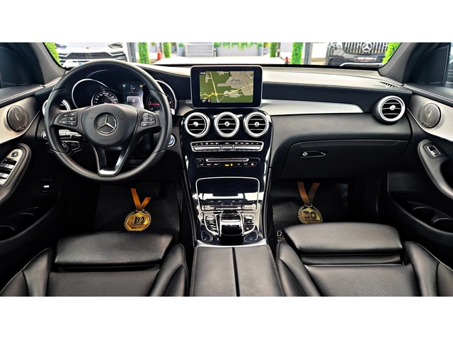 Mercedes-Benz GLC 220 AMG/4MAT/9G/GERMANY/CAMERA/AIRMATIC/KEYLESS/LIZING - автомобили, коли, обяви за нови и употребявани 8