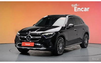 mercedes-benz-glc-220 - 0