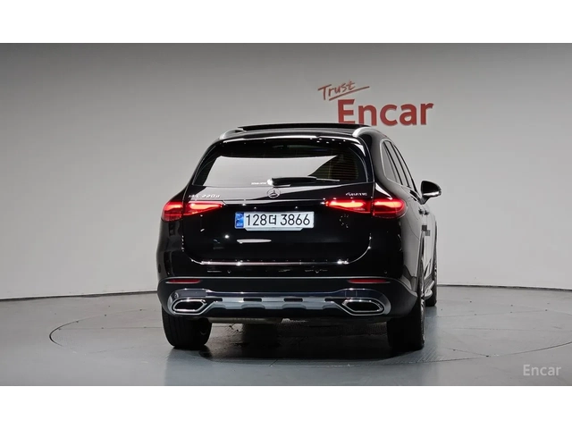 Mercedes-Benz GLC 220 4MATIC* ОБДУХ* HUD* ПАНО* ДИСТРОНИК - автомобили, коли, обяви за нови и употребявани 1