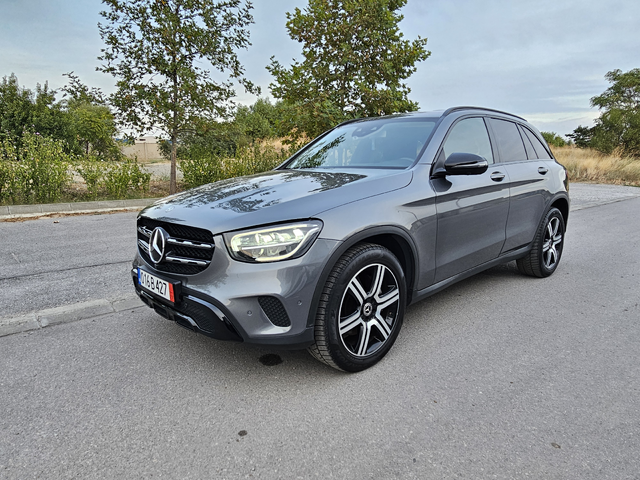 Mercedes-Benz GLC 220 Night Edition 9G-TRONIC - автомобили, коли, обяви за нови и употребявани 0