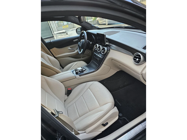 Mercedes-Benz GLC 250 Coupe AMG Packet Реални Км - автомобили, коли, обяви за нови и употребявани 4