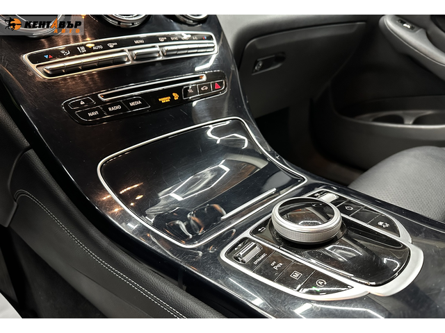Mercedes-Benz GLC 250 2.2d 204 к.с./4matic - автомобили, коли, обяви за нови и употребявани 9