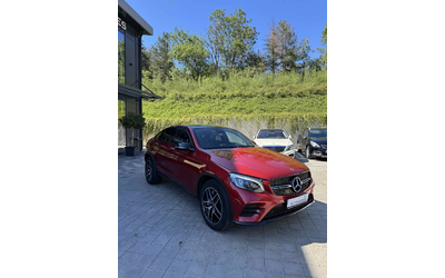 mercedes-benz-glc-250 - 1