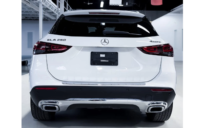 mercedes-benz-glc-250 - 3