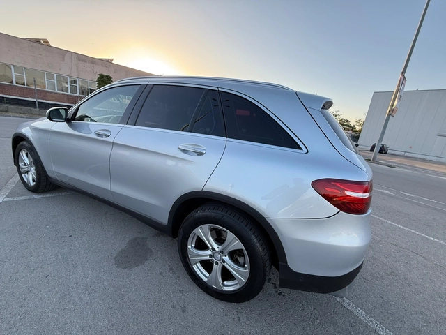 Mercedes-Benz GLC 250 БАРТЕР* AMG* LED* КОЖА* NAVI - автомобили, коли, обяви за нови и употребявани 11