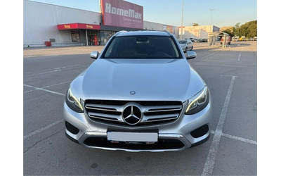 mercedes-benz-glc-250 - 2