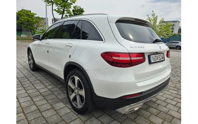 mercedes-benz-glc-250 - 3