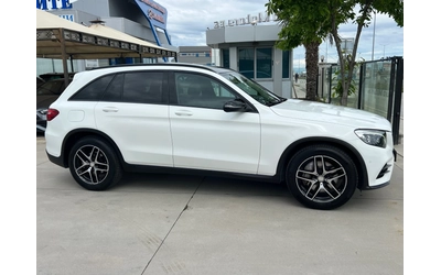 mercedes-benz-glc-250 - 3