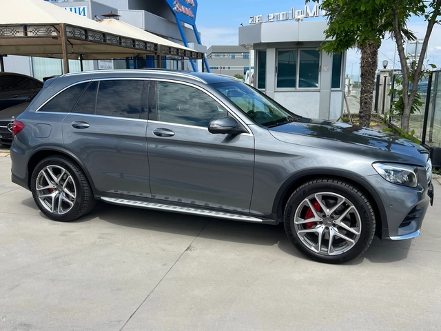 Mercedes-Benz GLC 250 d, 9G, AMG 53, PANO, DISTR, CAMERA-360, KEY-GO, ME - автомобили, коли, обяви за нови и употребявани 3