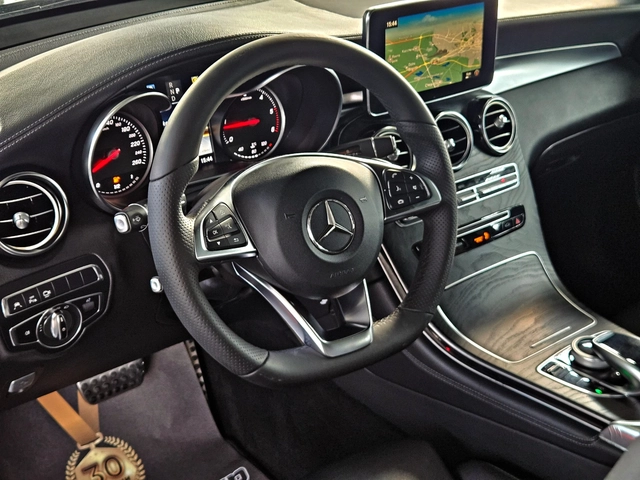 Mercedes-Benz GLC 250 ! AMG/GERMANY/360CAMERA/PANO/AIR/AMBI/LINE ASSYS/L - автомобили, коли, обяви за нови и употребявани 10