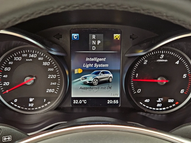 Mercedes-Benz GLC 250 ! AMG/9G-TRONIC/GERMANY/CAMERA/KEYLESS/AUTO HOLD/L - автомобили, коли, обяви за нови и употребявани 8