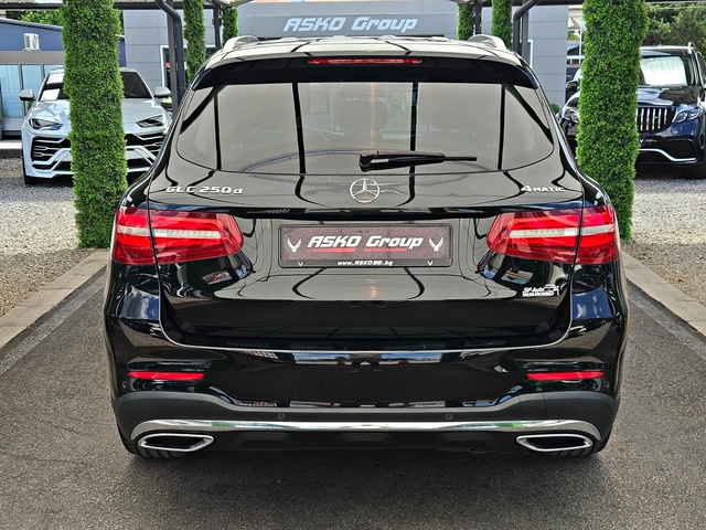 Mercedes-Benz GLC 250 AMG/GERMANY/CAMERA/ПОДГРЕВ/BURMESTER/AUTO HOLD/LIZ - автомобили, коли, обяви за нови и употребявани 5