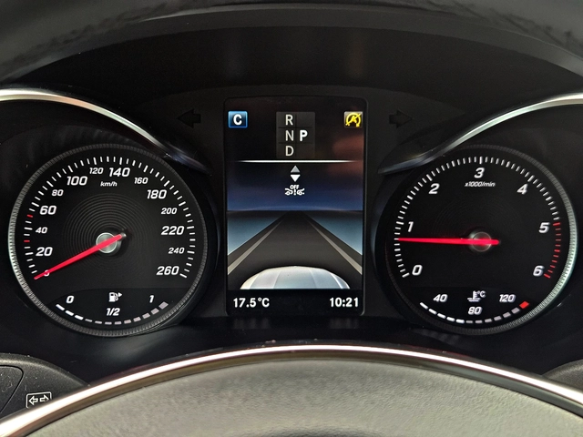 Mercedes-Benz GLC 250 ! AMG/COUPE/SHADOW LINE/CAMERA/AIRMATIC/KEYLESS/LI - автомобили, коли, обяви за нови и употребявани 9