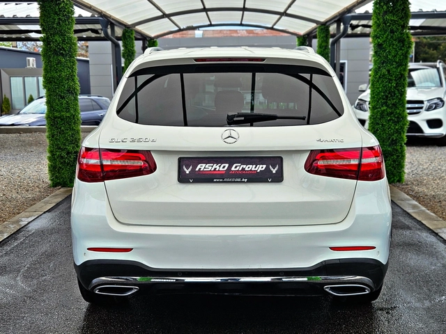 Mercedes-Benz GLC 250 AMG/PANO/360CAMERA/ПОДГРЕВ/AMBIENT/AIRMATIC/LIZING - автомобили, коли, обяви за нови и употребявани 5