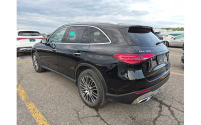 mercedes-benz-glc-2l-4cyl-awd - 3