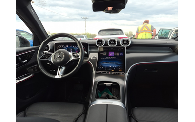 Mercedes-Benz GLC 2L 4cyl AWD - автомобили, коли, обяви за нови и употребявани 9