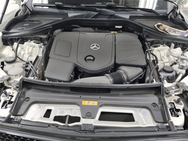 Mercedes-Benz GLC 2L 4cyl AWD - автомобили, коли, обяви за нови и употребявани 15
