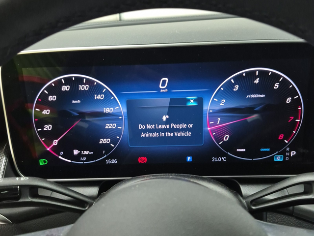 Mercedes-Benz GLC 2L 4cyl AWD - автомобили, коли, обяви за нови и употребявани 8