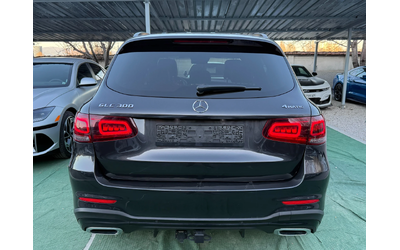 mercedes-benz-glc-300 - 4