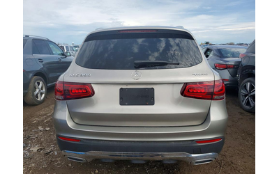 mercedes-benz-glc-300-2-0l-4-all-wheel-drive - 5