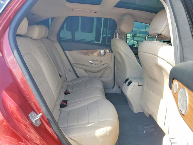 Mercedes-Benz GLC 300 2.0L 4 REAR WHEEL DRIVE - автомобили, коли, обяви за нови и употребявани 9