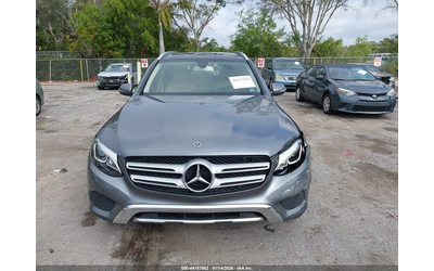 Mercedes-Benz GLC 300 2.0L I-4 DI, DOHC, VVT, TURBO, 241HP 4X2 Drive - автомобили, коли, обяви за нови и употребявани 11