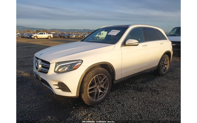mercedes-benz-glc-300-2-0l-i-4-di-dohc-vvt-turbo-241hp-all-wheel-drive - 1