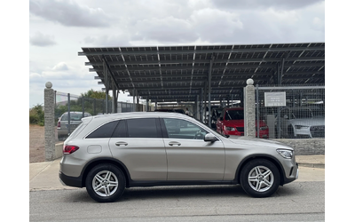 mercedes-benz-glc-300 - 5