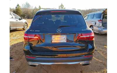 mercedes-benz-glc-300 - 4