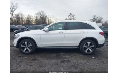 Mercedes-Benz GLC 300 4Matic - автомобили, коли, обяви за нови и употребявани 12
